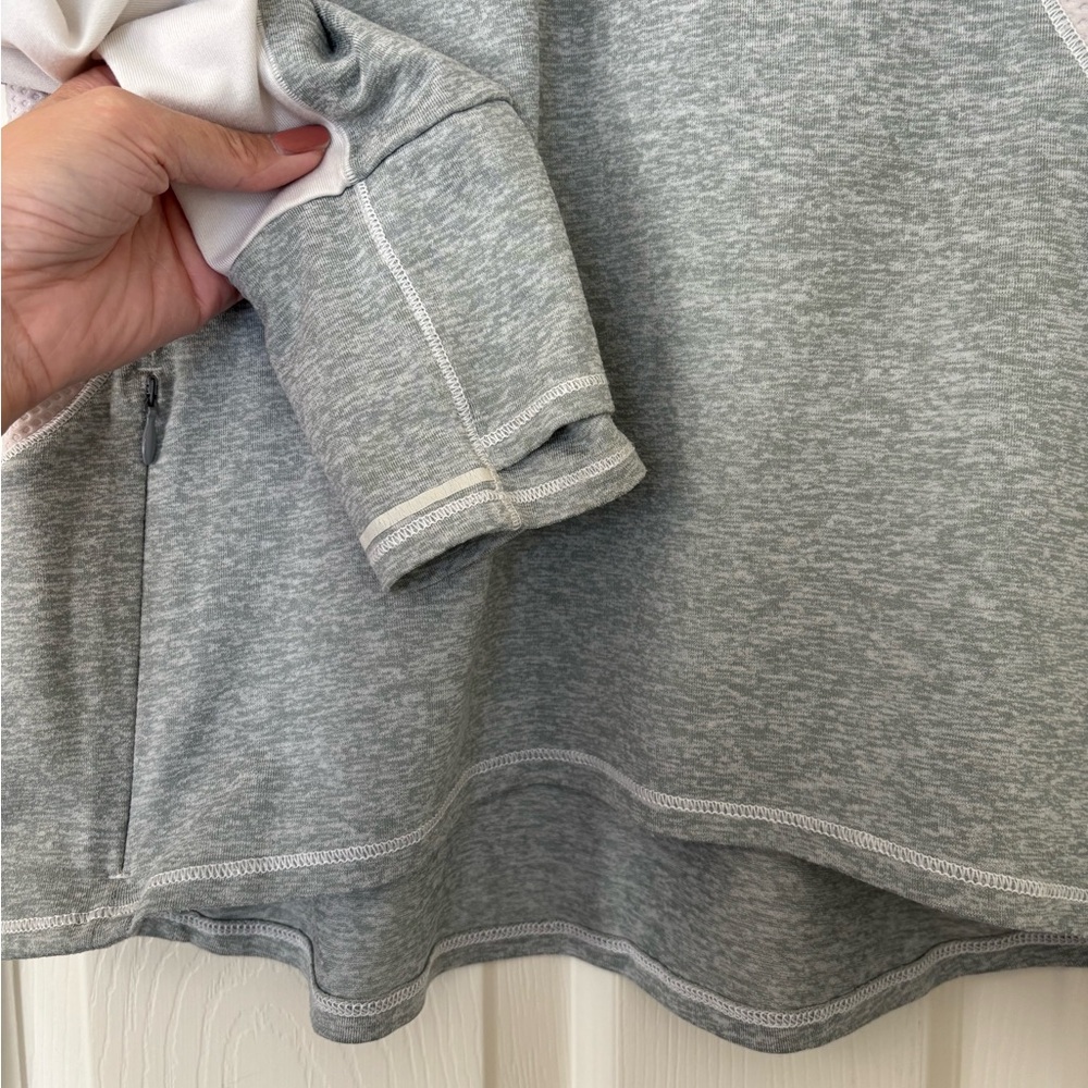 Athleta Heat Zone 1/2 Zip Pullover Long Sleeve Top with Thumb Holes - Picture 5 of 10